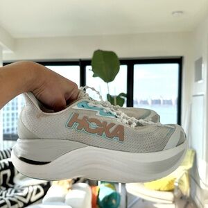 Hoka Skyward X - Women's Size 7.5